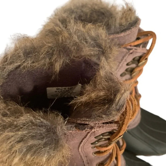 Sperry Topsider Faux Fur Duck Rain Boots - Picture 7 of 11